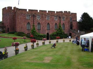 shrewsbury_castle.jpg